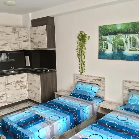 Sarafovo Sea & Forest Apartament *