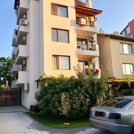 Sarafovo Sea & Forest Apartament Burgas City