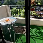 Sarafovo Sea & Forest 아파트 *
